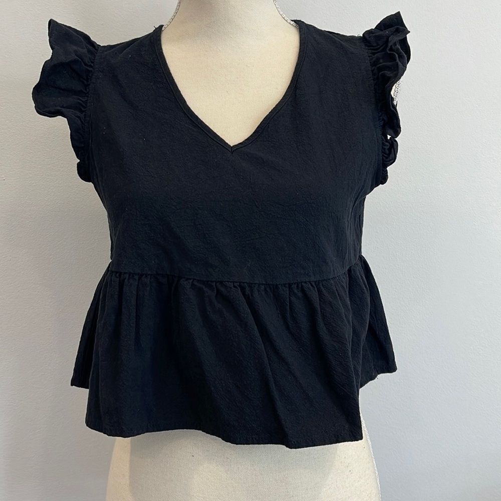 Ruffle Sleeve Crop Top with Ruffle Hem